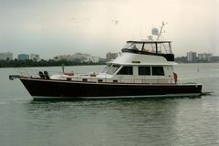 56; Ocean Yachts 2000