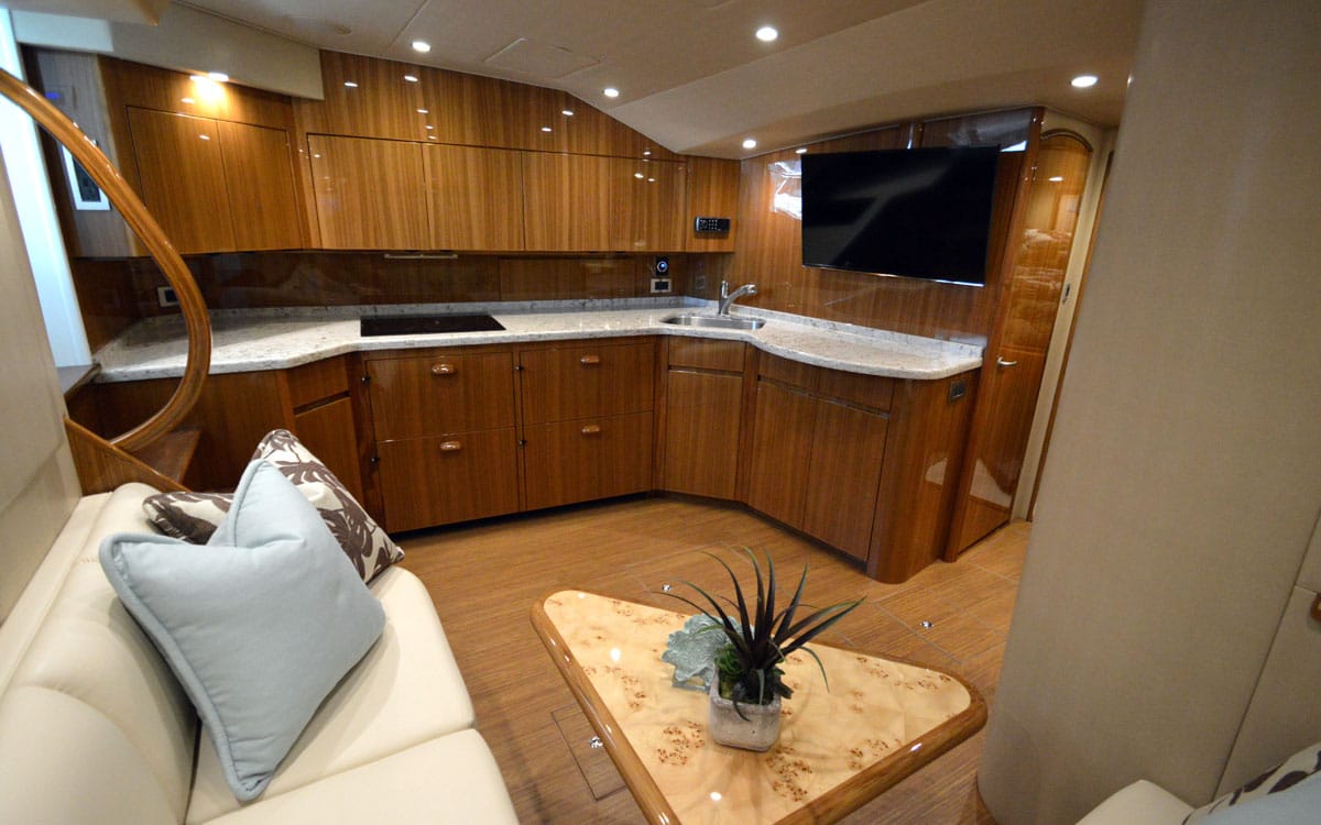 Viking 52 cabin
